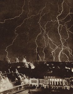 Éclairs sur la ville de Leipzig, Allemagne, pendant un orage - Photographer German