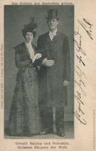 Oswald Balling et sa femme, le couple marié le plus grand du monde