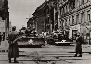 Des provocations particulièrement graves ont eu lieu entre le 24 et le 28 octobre 1961 lorsque des soldats américains lourdement armés, soutenus par des chars, ont violé à plusieurs reprises la frontière d