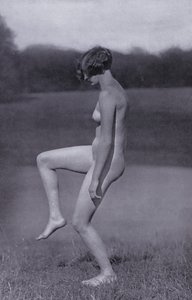 Le corps beau, culture physique pour les femmes (photo n/b) - Photographer German