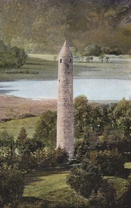 Irlande : Ancienne Tour Ronde, Glendalough, Comté de Wicklow