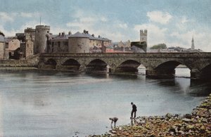 Irlande du Sud : Pont de Thomond et château de King John, Limerick (photo en couleur)