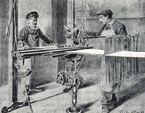 Atelier de soie : préparation de la chaîne au dossier Gravure tirée de 