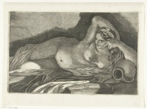 Femme nue allongée