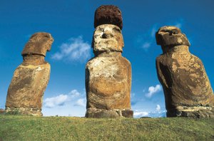 Statues Moai, Parc National de Rapa Nui, île de Pâques, Chili