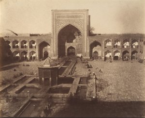 [Porte principale de MESHED], années 1840-1860