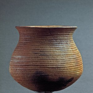 Préhistoire, culture de Remedello : vase en forme de cloche de la grotte Santa Cristina
