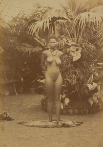 [Femme sud-africaine, nue]