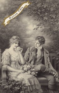 Couple sur un banc