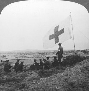 La Croix-Rouge britannique sur le terrain, prête pour sa mission de miséricorde, Première Guerre mondiale, vers 1914-1918