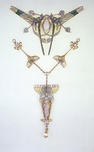 Ornement de cheveux par Lalique et pendentif par Philippe Wolfers - Rene Jules Lalique
