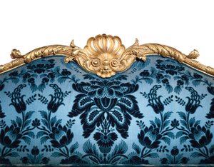 Un canapé en bois doré George III
