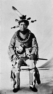 Un Algonquin en tenue complète, 1912