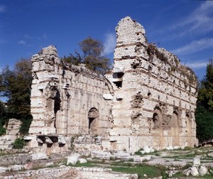 Alpes-Maritimes : Restes des thermes romains du IIIe siècle dans les arènes de Nice Cimiez - Roman