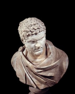 Art romain : buste en marbre de Caracalla (188-217), empereur de 211 à 217 après J.-C. Paris, Musée du Louvre - Roman