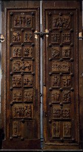 Art roman : porte en bois du milieu du XIIe siècle de l