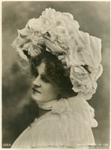 Marie Studholme, actrice britannique, vers 1900