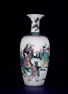 Vase en porcelaine chinoise décoré en émaux famille verte (porcelaine)