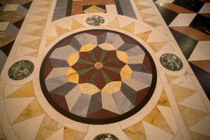 Scuola Grande di San Rocco, sol