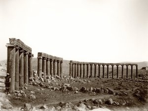 La place à colonnades ovales depuis le nord-ouest, Jerash, 1867 - Sergeant Henry Phillips
