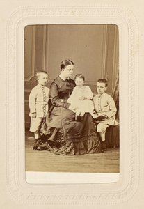 P[rin]cesse Clotilde et ses enfants.