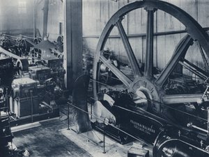 Intérieur, salle des machines et dynamo, Crown Reef Gold Mining Company - South African Photographer