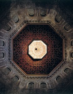 Plafond de la Madrasa de Grenade, Espagne, construit en 1349