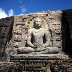 Bouddha de Gal Vihare de Polonnaruwa (Sri Lanka) (attribué au roi Parakrama Bahu)