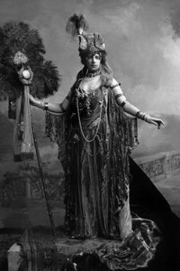 Lady Feodorowna Sturt - Studio Lafayette