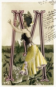 M : Mlle Marville, artiste des années 1900 - Alphabet en carte postale