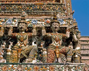Caryatides du temple Wat Arun