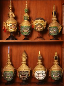 Masques pour le théâtre Khon - Thai School