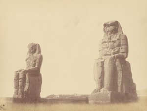 [Colosse de Memnon]