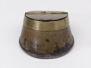 Encrier sabot de cheval appartenant au Capitaine William Tyrwhitt Drake, Royal Horse Guards, vers 1829 - Thomas Lee