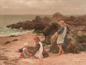 Enfants sur une plage rocheuse