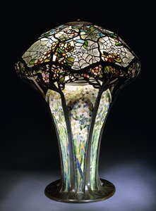 Lampe de table en verre plombé "Cobweb" par Tiffany Studios, vers 1906