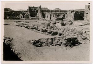Intérieur du monastère de Saint-Siméon, salle VI, Assouan, Égypte, photographie d