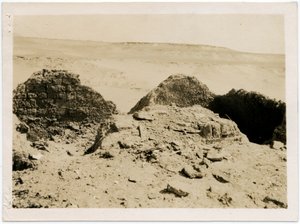 Tombes dans la nécropole, monastère de Saint-Siméon, Assouan, Égypte, photographie d