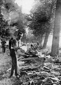 11e Hussards bivouaqués à Champs après la retraite de Mons, septembre 1914, 1935
