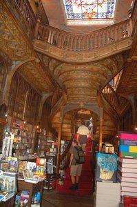 La plus belle librairie de Porto Portugal très célèbre juillet 2009 - Unbekannt