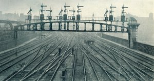 Un pont de signaux, 1922