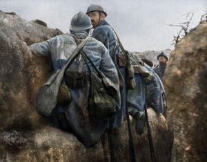 Une tranchée française avant une attaque, 2e Bataille de Champagne, France, 25 septembre 1915