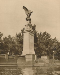 Un aigle romain symbolise à juste titre les aviateurs de la Grande Guerre, vers 1935