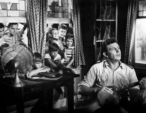 Un visage dans la foule, réalisé par Elia Kazan