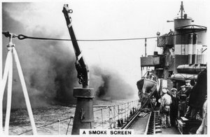 Un écran de fumée déployé par un destroyer, 1937