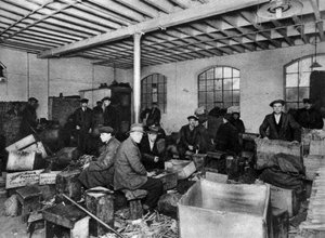 Atelier de coupe de bois, Londres, 1926-1927