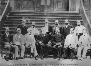 Amiral Cervera et ses principaux officiers dont le capitaine Eulate, vers 1910