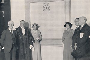 Après la réouverture du dôme reconstruit, 14 septembre 1935, 1939