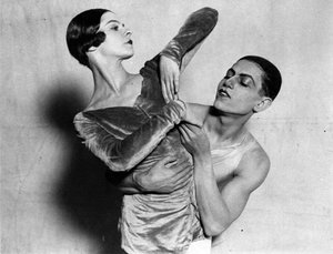 Alice Nikitina et Serge Lifar, danseurs de ballet russes, 1924