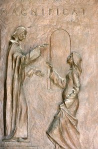 Sculpture de la porte de la basilique de l